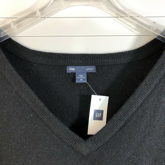 NWT GAP Womens 100% Cashmere V-Neck Dolman Sweater - Picture 3 of 4